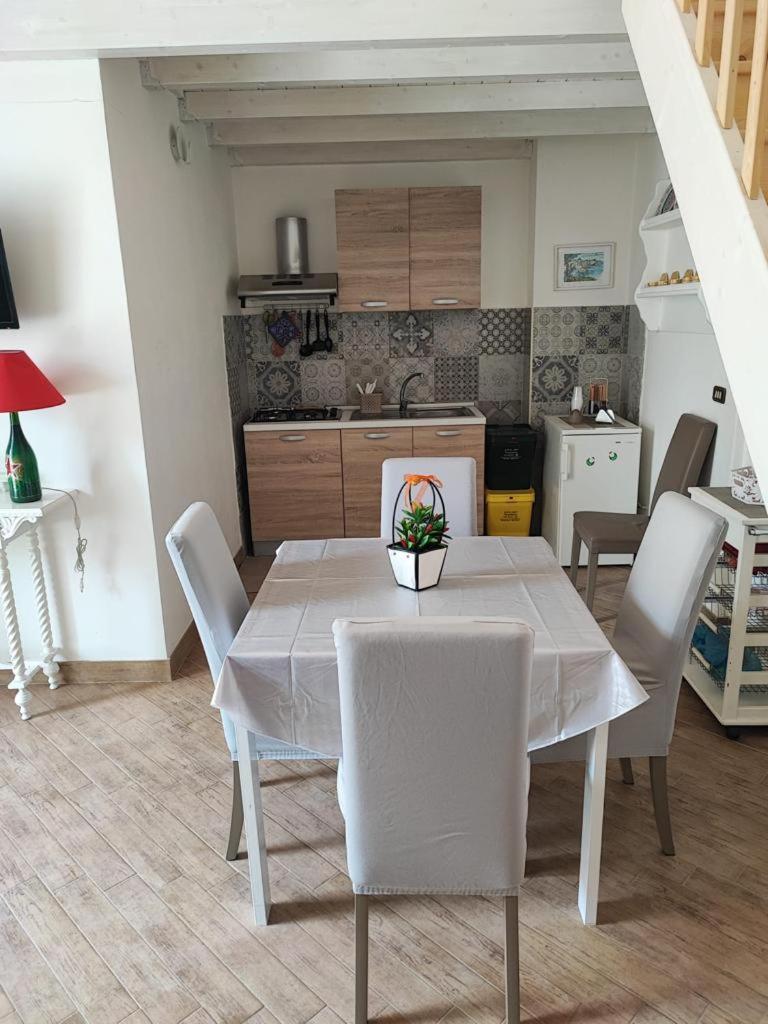 דירות Squinzano Greta Viola House מראה חיצוני תמונה
